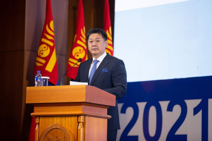 У.Хүрэлсүх: Морин дэл дээр ассан Монгол хүний хийморь галын дөл шигээ өөдөө байг