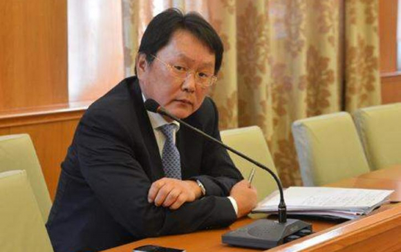 Монголбанкны Ерөнхийлөгч асан Н.Золжаргалын хэргийг прокурорт буцаажээ