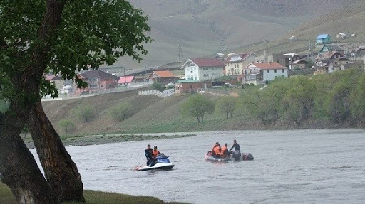 Үер усны ослоор 12 иргэн эндсэнээс гурав нь хүүхэд байв