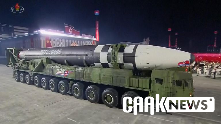 Хойд Солонгос дэлхийд хамгийн томд тооцогдох пуужинг танилцуулжээ