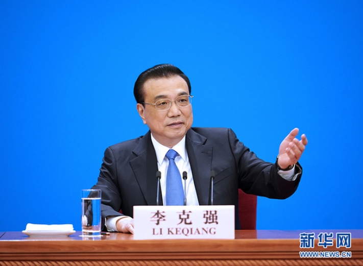 Ли Көчян: Хятадад үргэлжлүүлэн хөрөнгө оруулахыг урьж байна