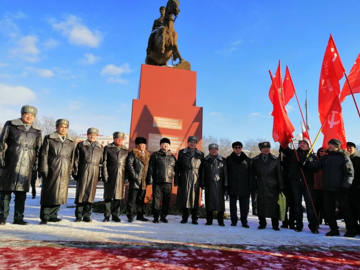 Монгол Улсын генералууд ЗХУ-ын маршал К.К.Рокоссовскийн хөшөө, музейн нээлтэд оролцлоо