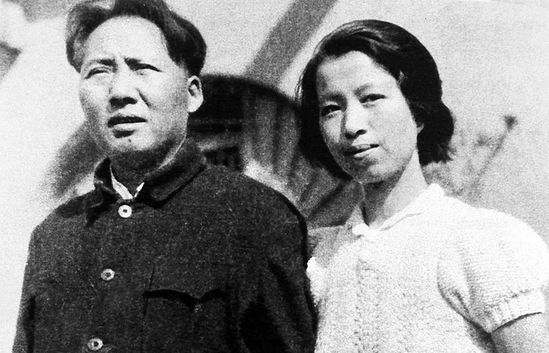 Мао Зэдуныг “атгадаг” байсан эмэгтэйн түүх