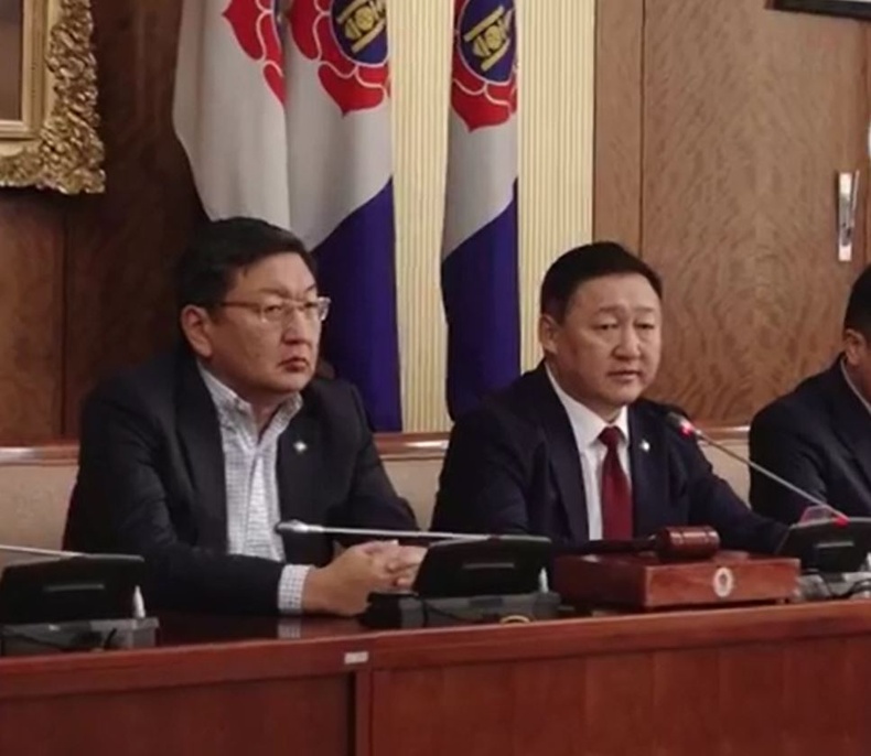 МАН-ын бүлэг: Монгол Улсын Ерөнхийлөгчийн төсвийн тухай хуульд тавьсан хоригийг хүлээж авахгүй!