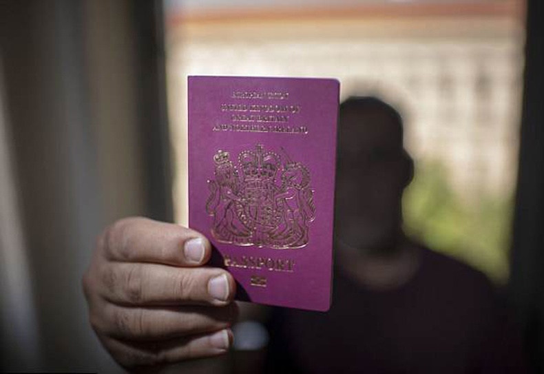 Террористуудад 2500 еврогоор гадаад паспорт зарж байжээ