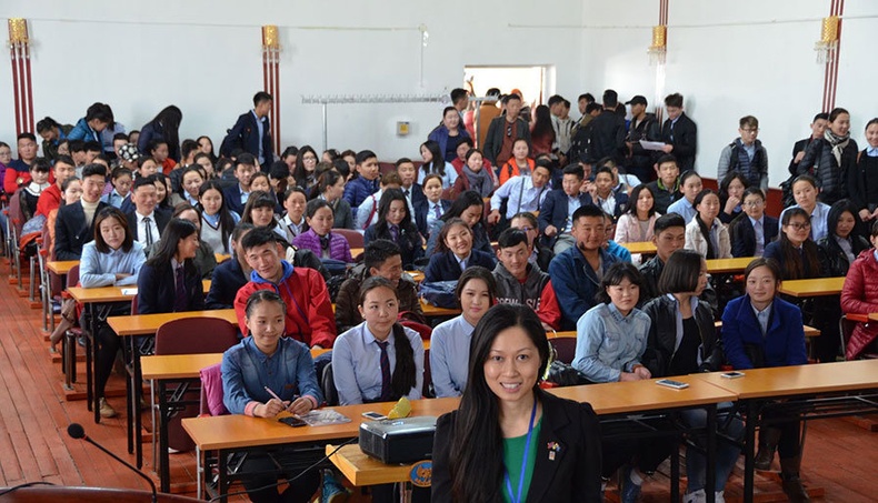 Айви Чун: Австрали дахь Монгол оюутны тоо жил бүр өсч байна