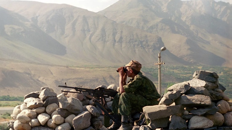 Киргизстан, Тажикистаны хил дээр буудалцаан болжээ