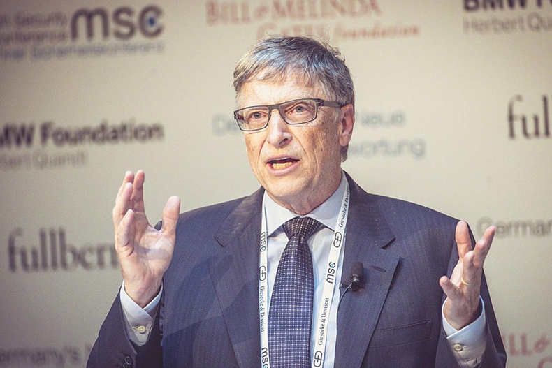 Билл Гейтс баячуудаас авдаг татварын хэмжээг нэмэгдүүлэхийг уриаллаа