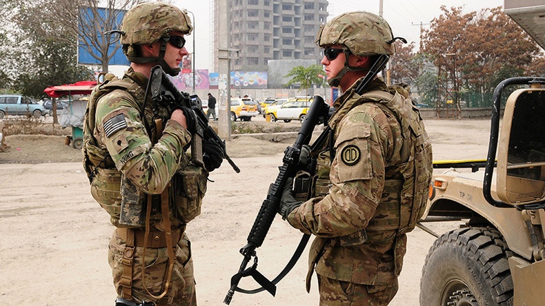 Америкийн цэргүүд Афганаас гарлаа гээд байдал дээрдэхгүй