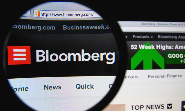 "Bloomberg" агентлаг худал мэдээ нийтэлснийхээ төлөө 7.6 сая ам.доллараар торгуулжээ