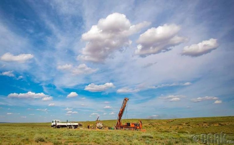 Өмнөговьд Оюу толгойгоос том орд газар илэрлээ