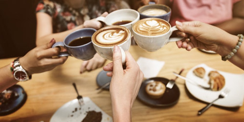 Цай, кофе тогтмол хэрэглэх нь биед ямар нөлөөтэй вэ?