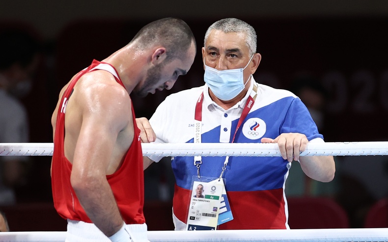 Оросын боксчин олимпийн шүүгчдийг шүүмжлэв