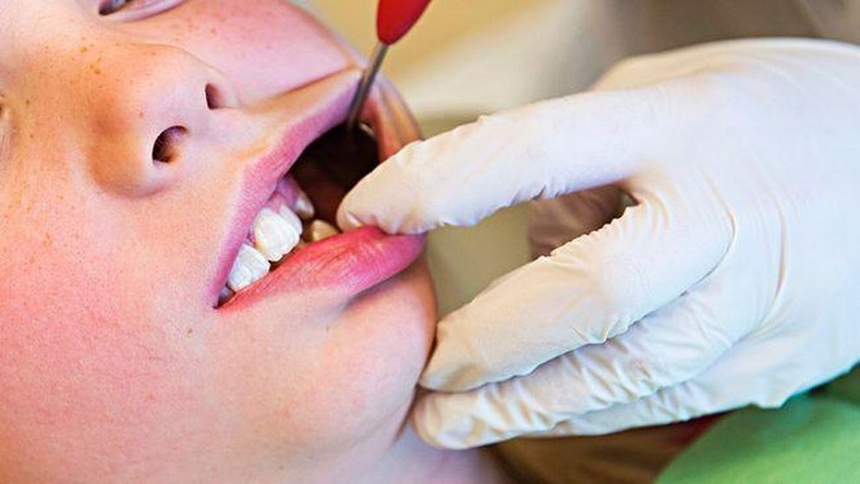 Хүүхдийн шүдний өвчлөлд эцэг, эхийн арчаагүй байдал хамгийн их нөлөөлдөг