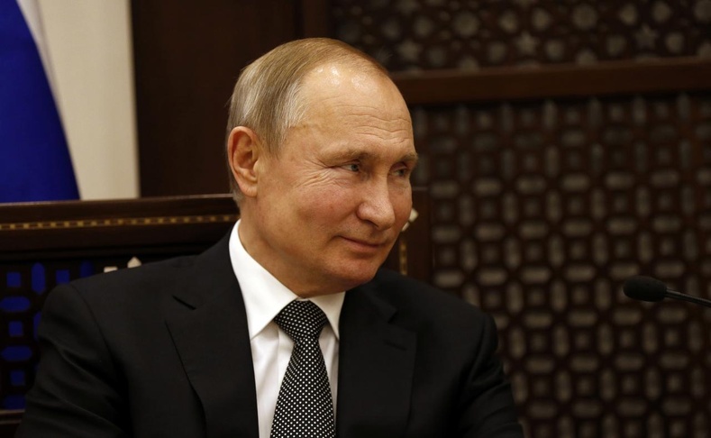 Владимир Путинийг Ерөнхийлөгч биш "Их Удирдагч" гэж цаашид нэрлэх тухай Кремль хэлэлцэж байна