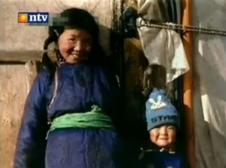 Пүүжээ охины түүх бол 1990 оноос хойш Mонгол улсын гунигт түүхийг харуулдаг