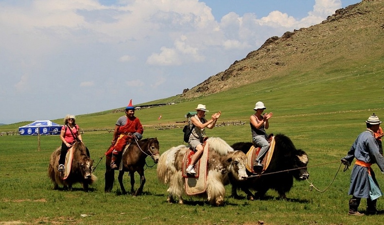 Монголд ирэх ОХУ, Франц, Солонгосын жуулчдын тоо нэмэгджээ