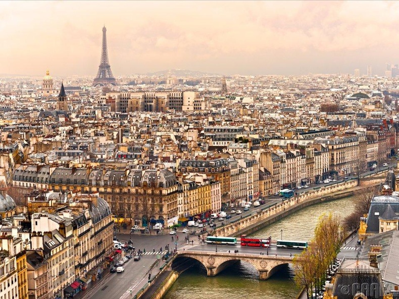 1. Парис, Франц
