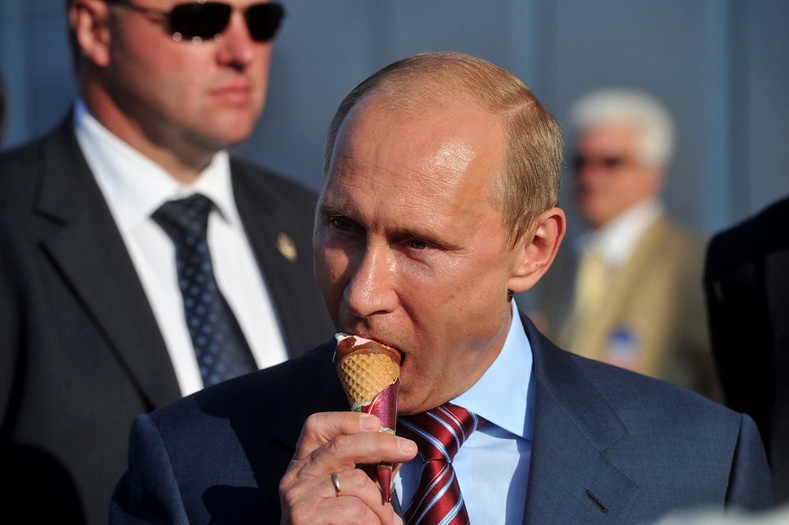 Владимир Путины талаар гадныхан ямар бодолтой явдаг вэ?